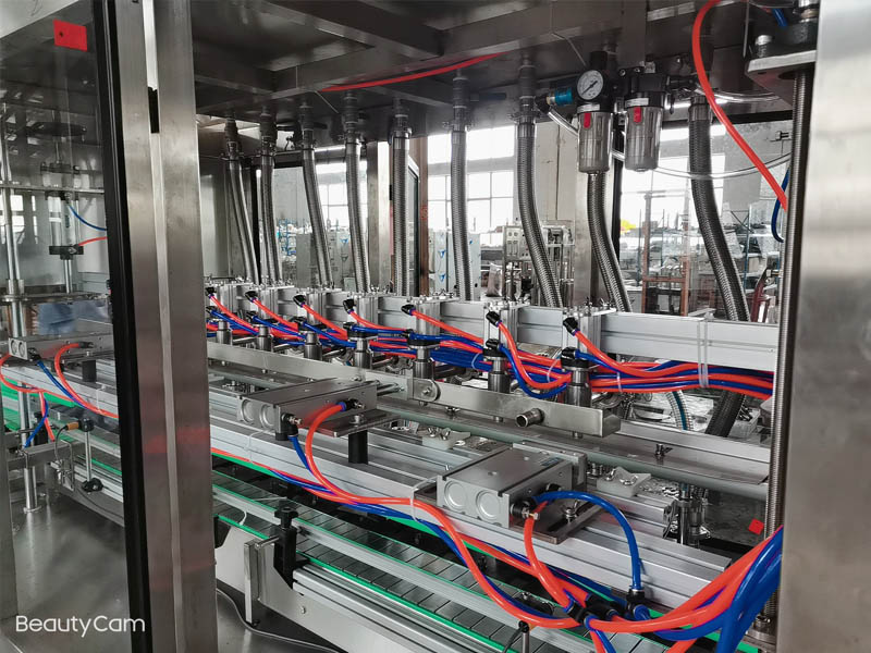 全自動(dòng)葡萄酒灌裝機(jī) 全自動(dòng)葡萄酒灌裝機(jī)